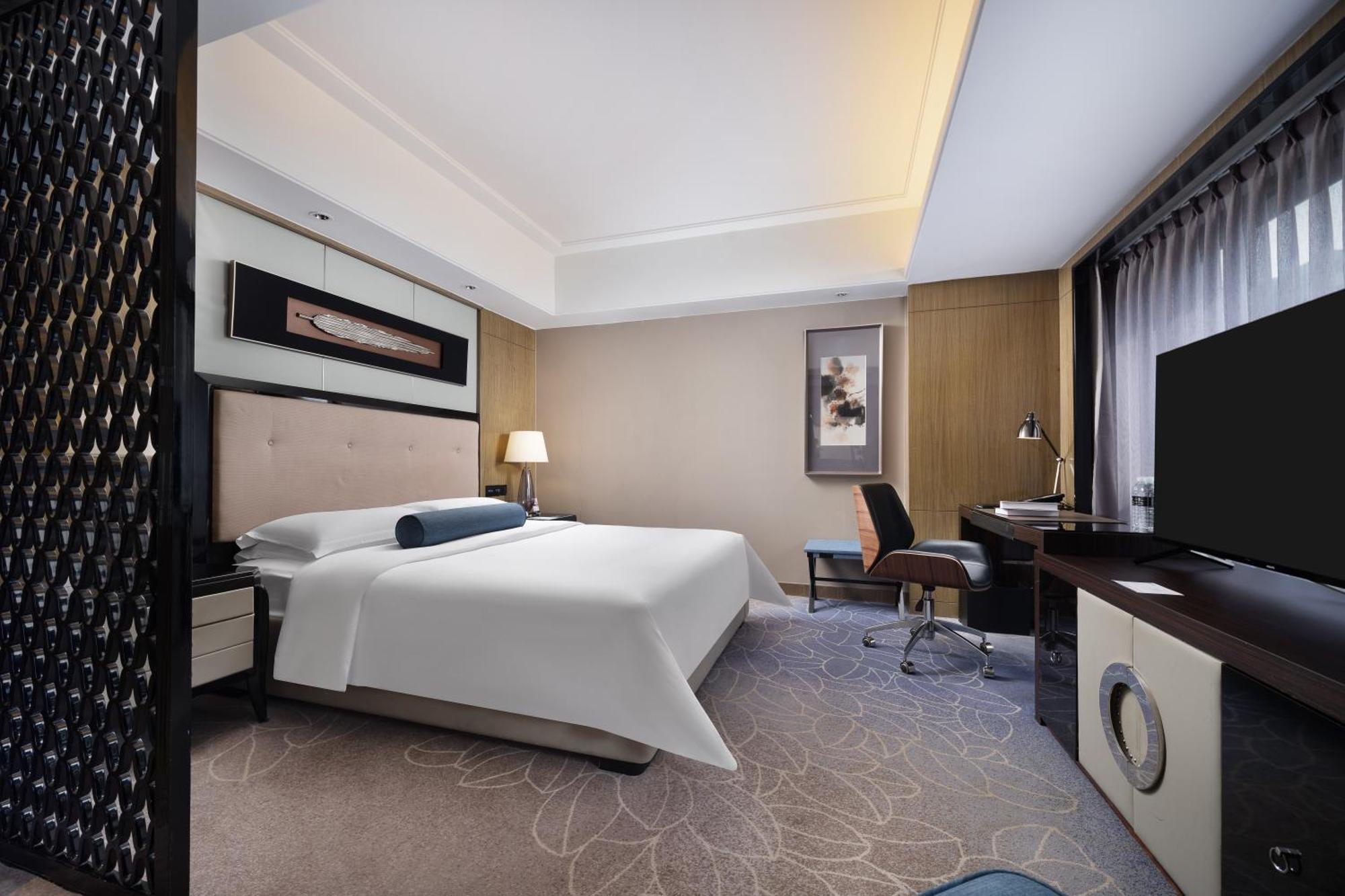 Pullman Shanghai Jingan Exterior photo
